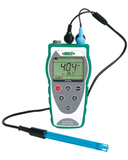 PORTABLE pH METER